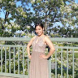 Meet your Posher, Miriam